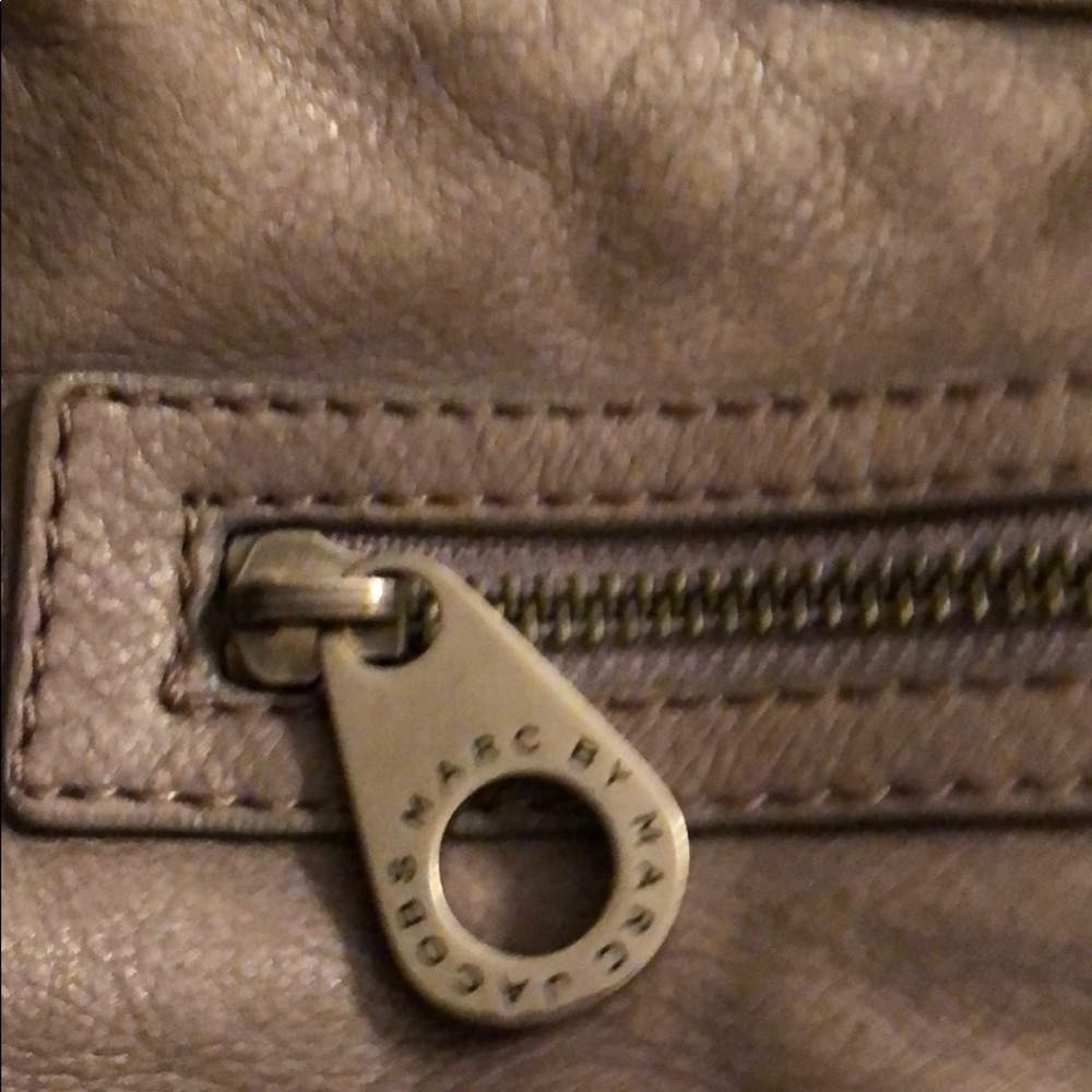 Authentic Marc Jacobs - Picture 3 of 5